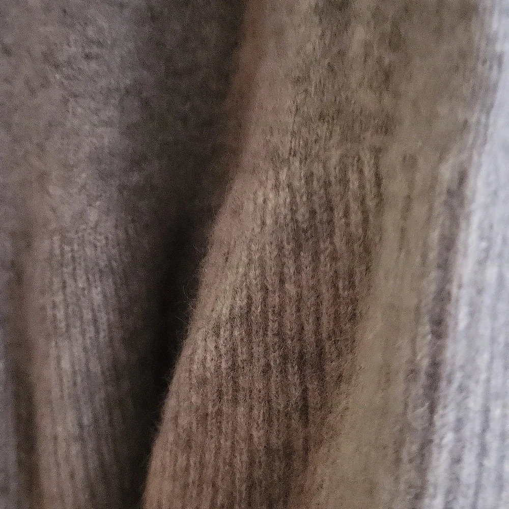 New Isaac Mizrahi Live 2-Ply 100% Cashmere Ruffle Peplum Sweater  - Picture 5 of 8